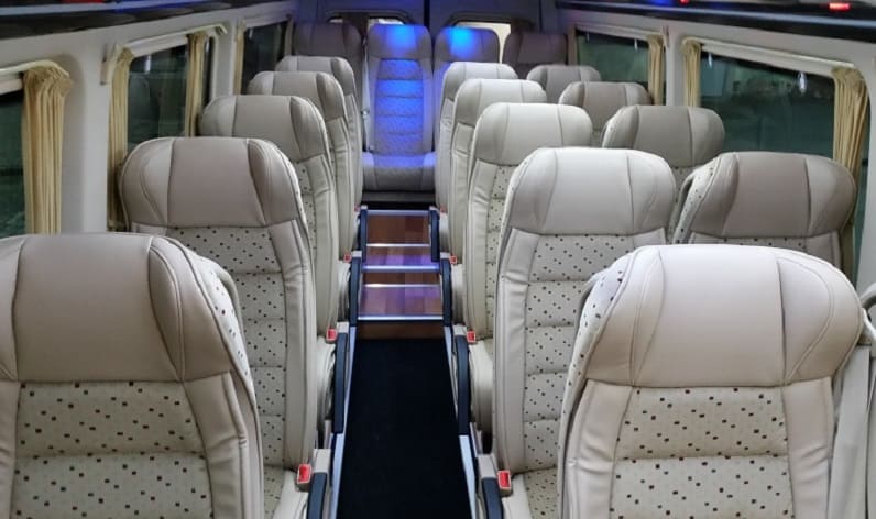 Italy: Coach company in Apulia in Apulia and Taranto