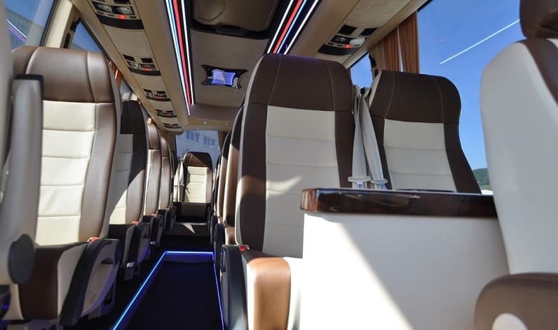 Italy: Coaches charter in Apulia in Apulia and Lecce